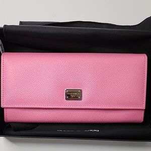 NWT Dolce & Gabbana Dauphine Wallet